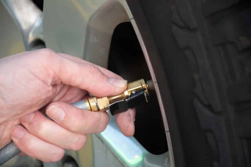 加油站能否为房车轮胎充气？解析充气服务的获取途径
